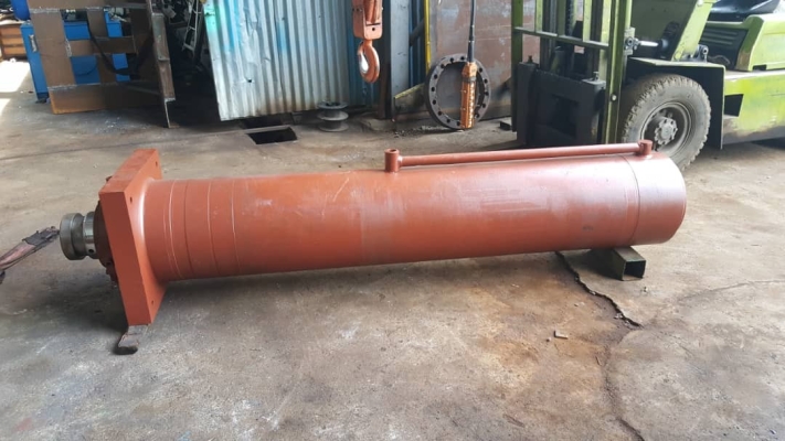 200 Ton Hydraulic Cylinder