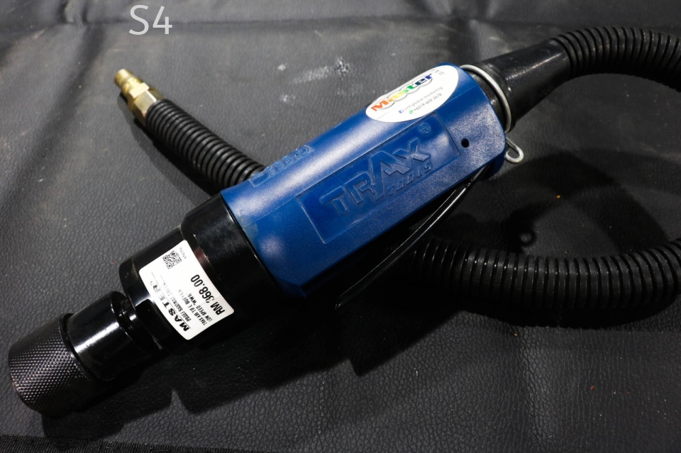 Import Grade Trax Pneumatic Air Buffer