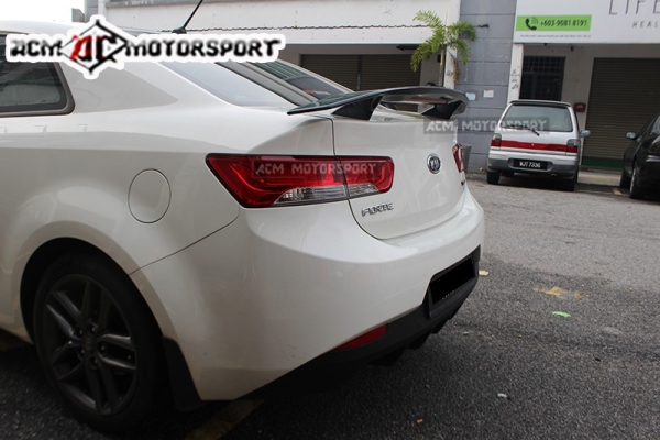 Kia Koup F-style spoiler