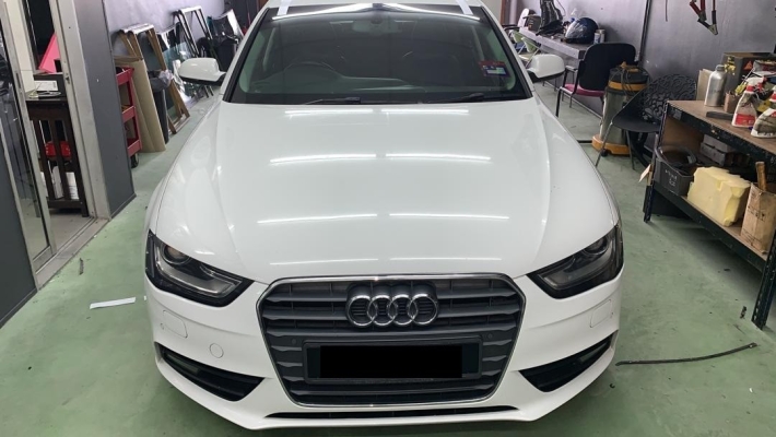 AUDI A4 B9 2014'