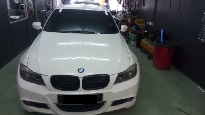 BMW 3 SERIES E90 2010'