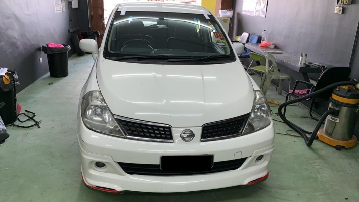 NISSAN LATIO 1.8 2010'