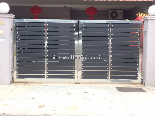 Steel Design Main Gate