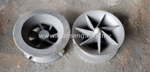 Iron casting submersible water pump housing 