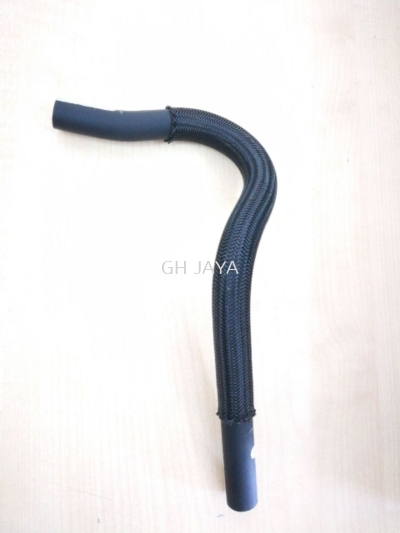 MT TRITON FUEL HOSE 