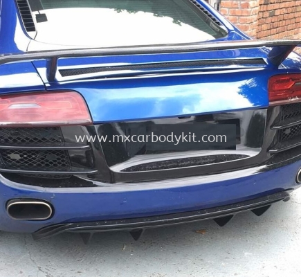 AUDI R8 TYP 42 CARBON REAR DIFFUSER 