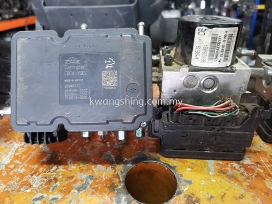 Chevrolet Captiva ABS Pump