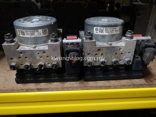 Volkswagen Golf MK7 ABS Pump