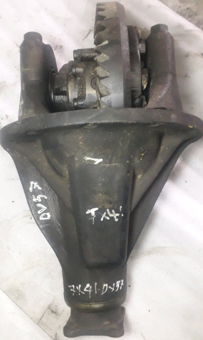 DAIHATSU REAR GEARBOX DV57