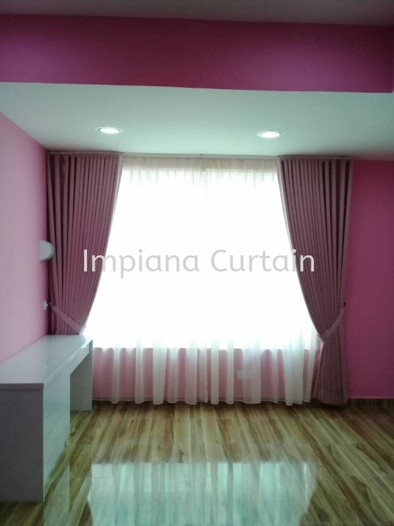 Custom Wave Pleat Curtain 