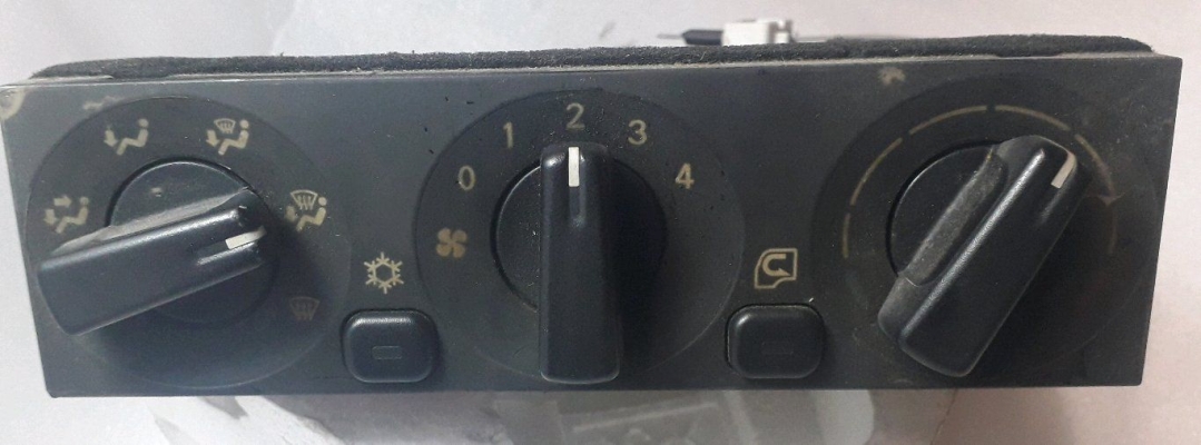 MITSUBISHI FE71 24V AIRCOND & HEATER CONTROLLER 