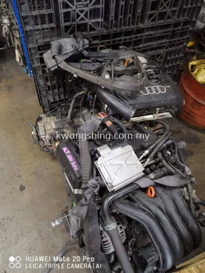 Audi A4 B6:B7 2.0NA Engine