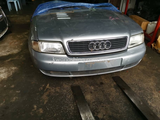 Audi A4 B5 1.8 Half Cut