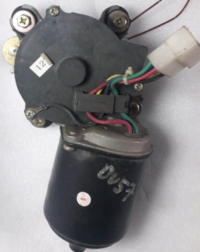 DAIHATSU DV57/58 12V WIPER MOTOR 