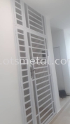 MD010 Metal Door (Grill)