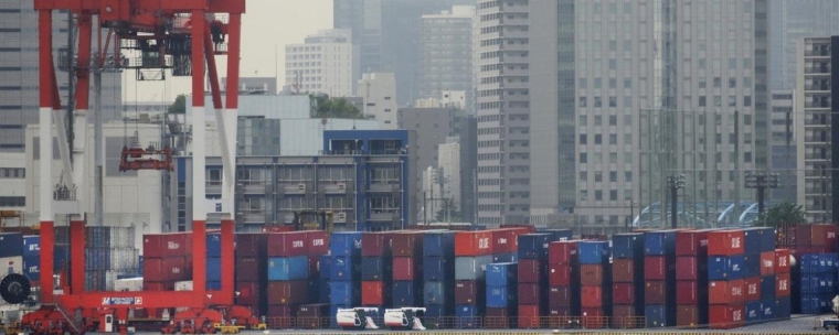 Japan Reports Exports, Trade Surplus Slid in March