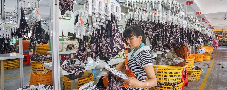 China's Economic Activity Weakens Amid Tariff War