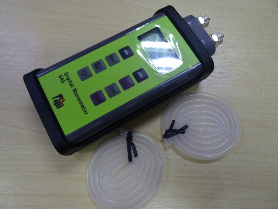 TPI 645 TUFFMAN DIGITAL PRESSURE MANOMETER (30PSI) C/W A601