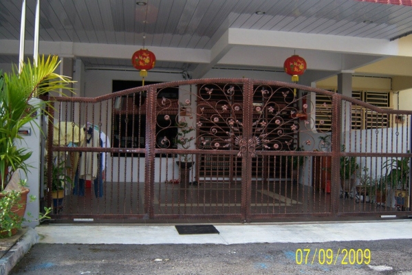 Malaysia Wrought Gate Design Sample