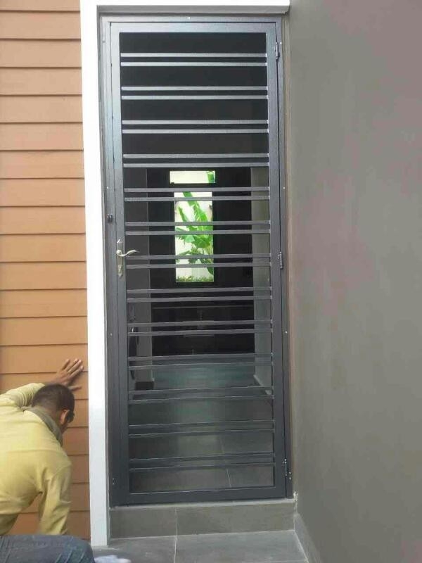 Tukang Grill Pintu Pagar Tingkap 01121298627 Services Home Services Renovations On Carousell