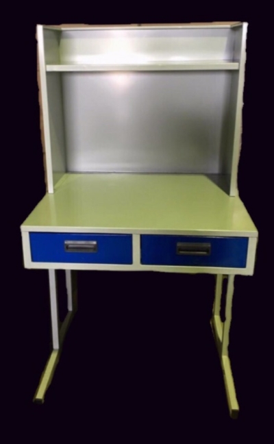 EH4322 Study Carrel With Drawers