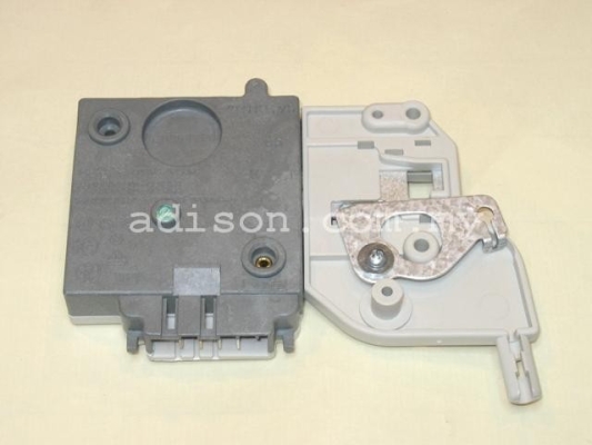 Code: 31528 Electrolux 4Pin Door Switch