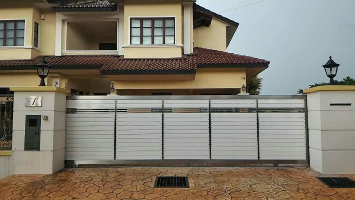 Reka Bentuk Pintu Pagar 