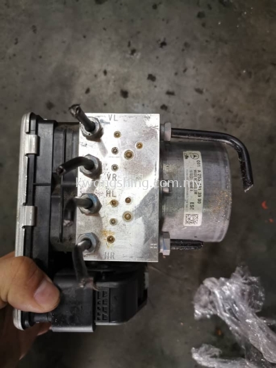 Benz GLC W253 ABS Pump