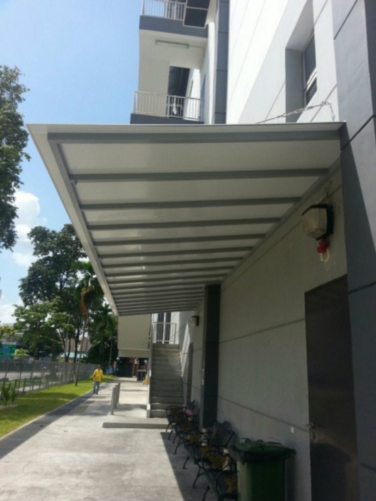Installation acp roofing