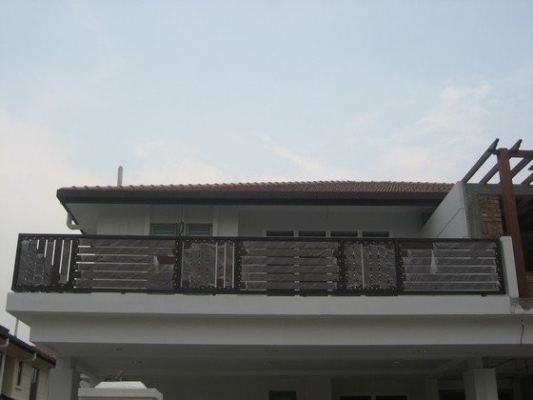 Design Of Fence On Balcony 