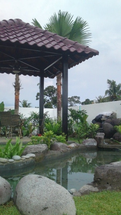 Taman Hiasan Tiruan