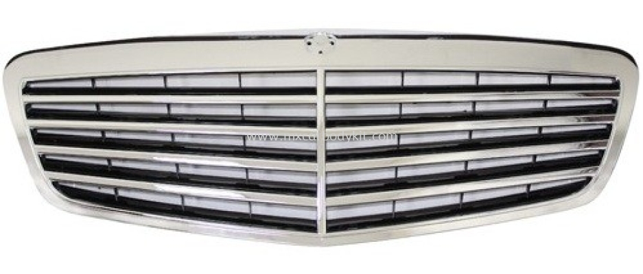 MERCEDES BENZ W221 2010 AVANTGARDE FRONT GRILLE 