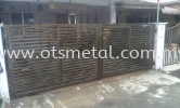 MMG015 Metal Main Gate (Grill)