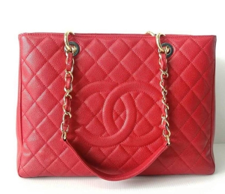 (SOLD) Chanel Grand Shopping Tote in Red Caviar with GHW