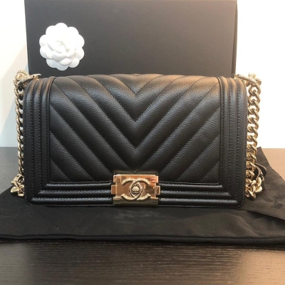 (SOLD) Chanel Boy Old Medium Black Caviar Light GHW