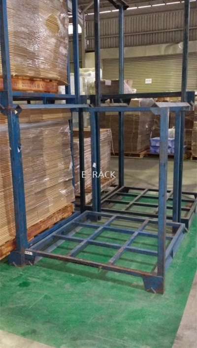 PALLET TAINNER 2