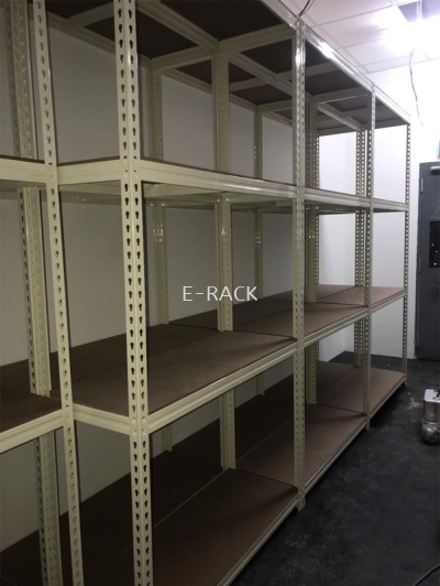 Boltless Racking System (5)