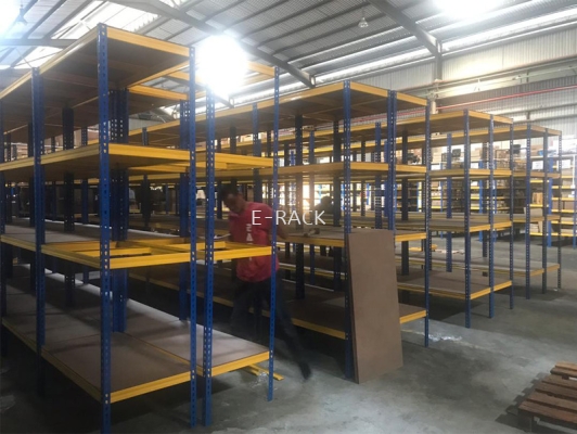 Boltless Racking System (9)