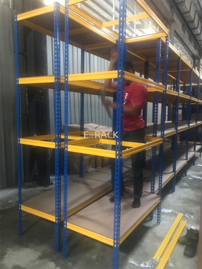 Boltless Racking System (10)