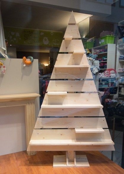 Wooden Christmas Tree