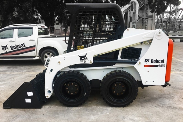 Bobcat Skid-Steer Loaders S450