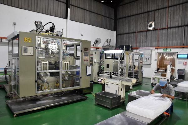 Blow Moulding Machine 