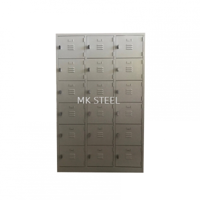 18 COMPARTMENT LOCKER - PAD LOCK