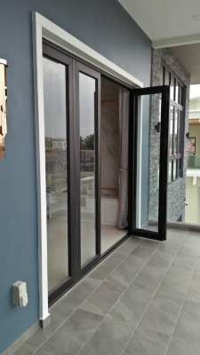 High Performance Folding Door