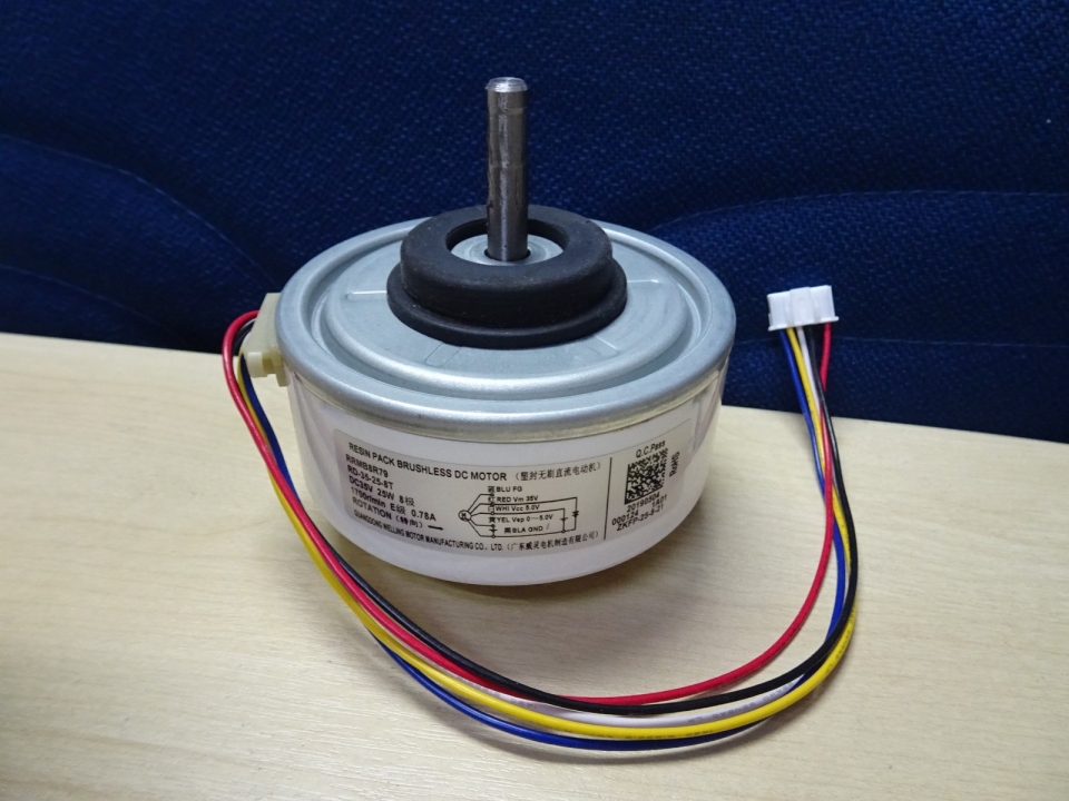 HITACHI RD-35-25-8T DC35V 25W FAN MOTOR - ((RAS-DX18CF)