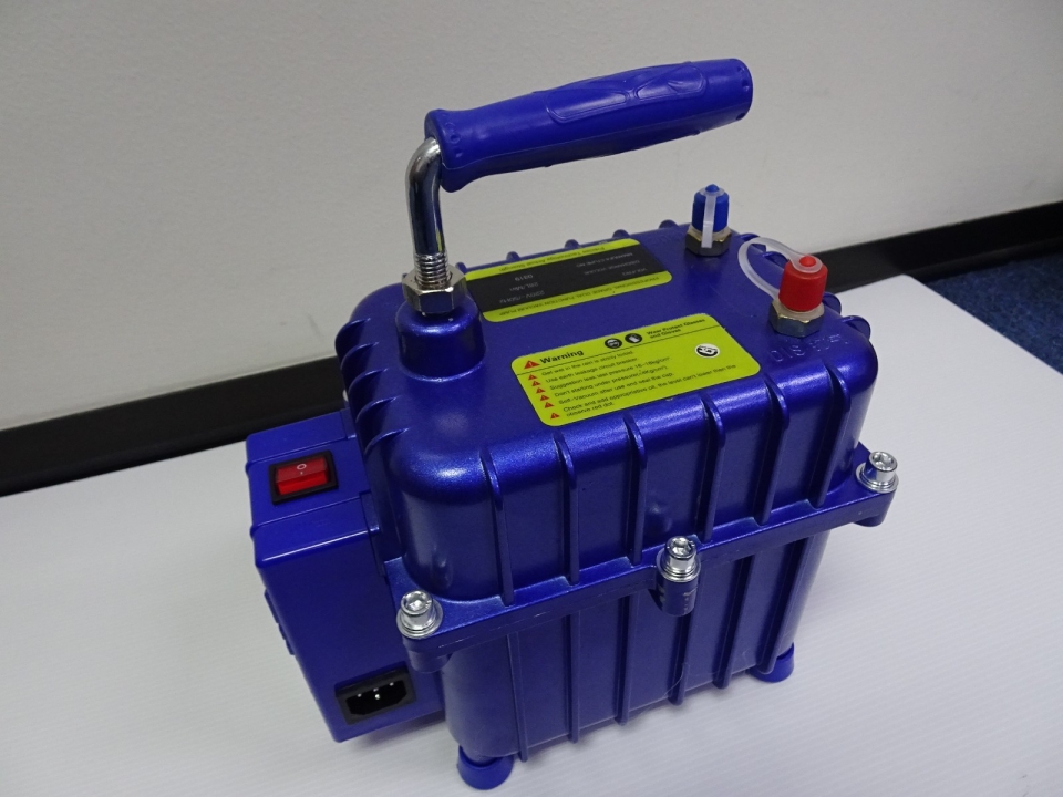 CULMI MFP-86CC (28 L/MIN) 2-IN-1 VACUUM & PRESSURE TEST PUMP (220V/50HZ)