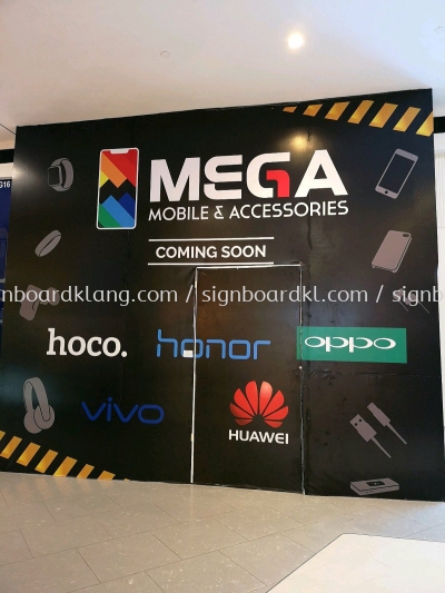 Mega Mobile Accessories Shopping Mall hoarding board at kota damansanra 