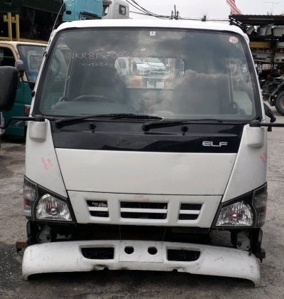 ISUZU NKR81 1 TON CABIN 24V