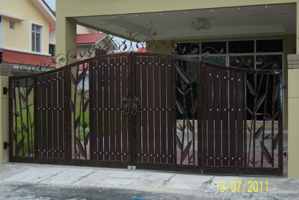 Reference Of Wrought Iron Aluminium Mixed Gate Penang / Kedah / Alor Star Gate Design Gate Malaysia Reference Renovation Design 