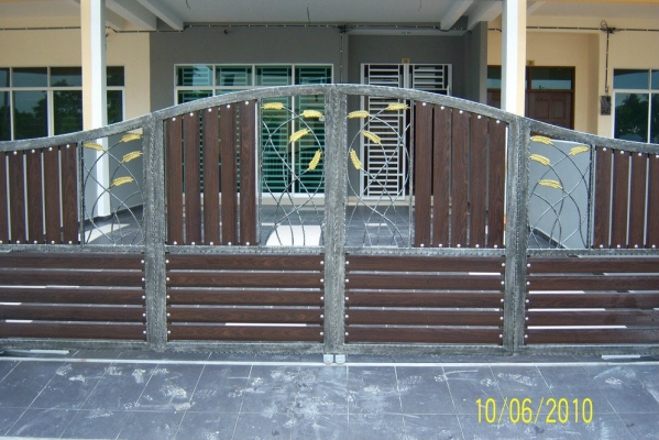 Reference Of Wrought Iron Aluminium Mixed Gate